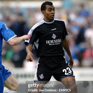 new Carlotti Oldham Athletic AFC 2004-05 away shirt soccer jersey Horners Motor